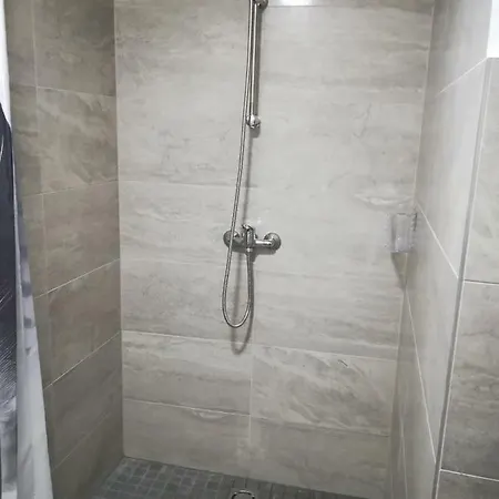 Гостевой дом Voeroes Macska Vendeghaz